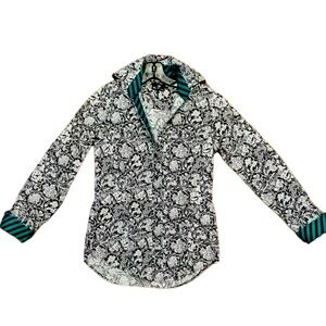 Ben Sherman Women's Button down shirt, Size Medium, NWOT